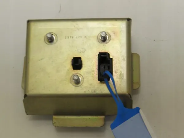 Puxador de porta-malas SEAT OE 360172965 - Usado image 5