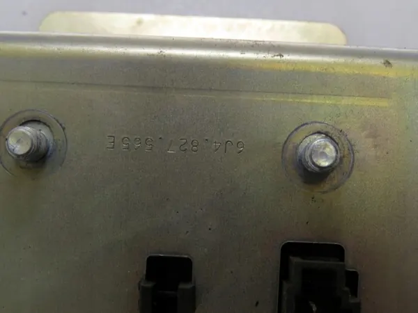 Puxador de porta-malas SEAT OE 360172965 - Usado image 6