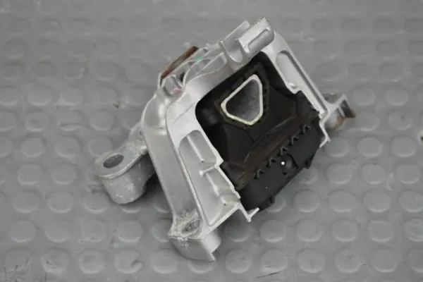 Soporte Motor Derecho Superior OEM 10730529HSII MG HS image 2