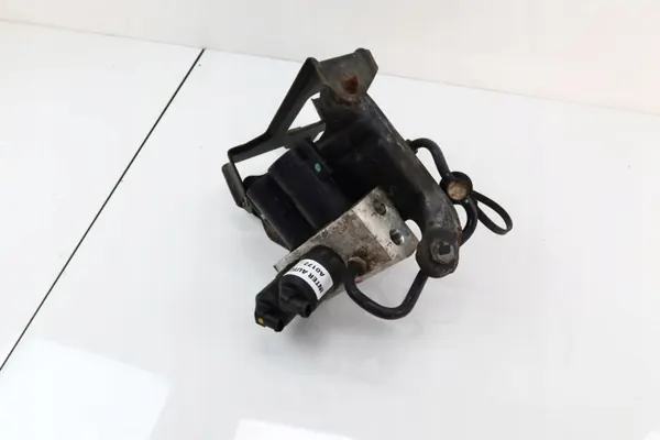 Mercedes ABC-venttiili OEM A2203200358 W220/W215 image 2