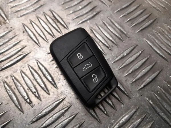 Télécommande Skoda OEM 3V0959752P - État Utilisé image 2