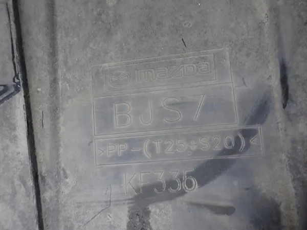 MAZDA 3 III 13-18 Motorplåt image 3