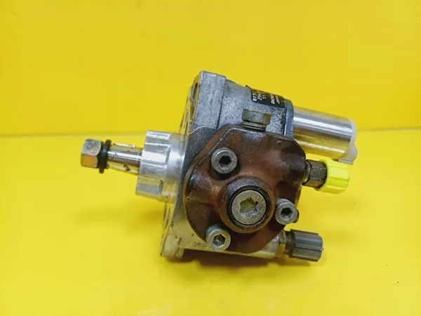 Mazda 6 2.0 CDI Denso Injector Pump image 5