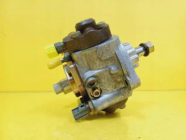 Mazda 6 2.0 CDI Denso Injector Pump image 8