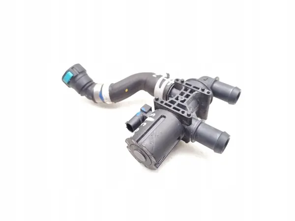 Soupape de contrôle du liquide de refroidissement Jaguar I-Pace OEM P8D2-18495-AA image 2