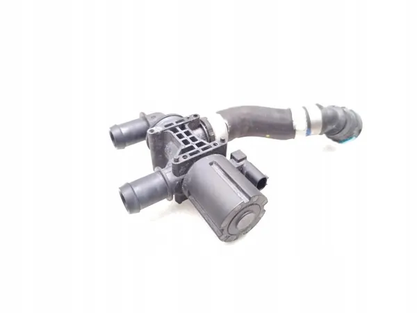 Soupape de contrôle du liquide de refroidissement Jaguar I-Pace OEM P8D2-18495-AA image 6