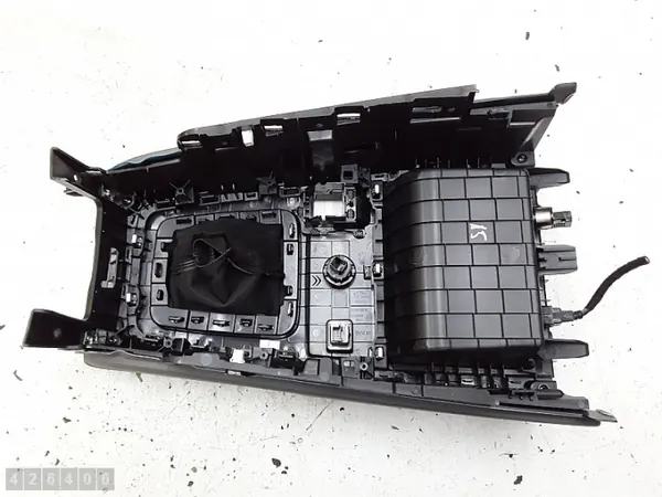 Reposabrazos consola central OEM 98183646yc Citroen image 8