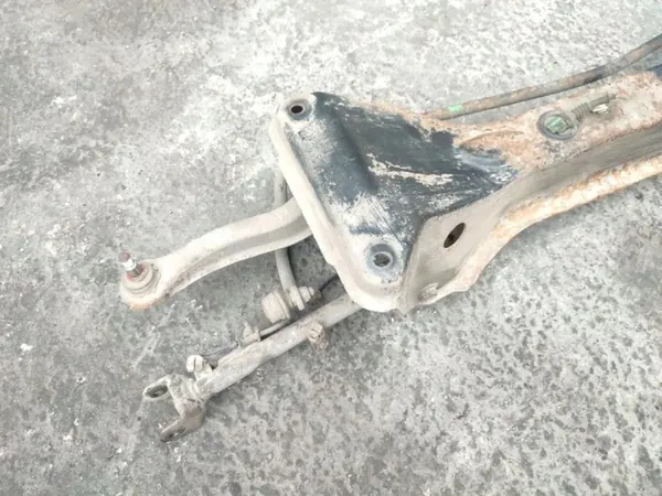 Pieza Sanki Brilliance BS6 2.0 Sedán 2006-2010 OEM 445776 image 7