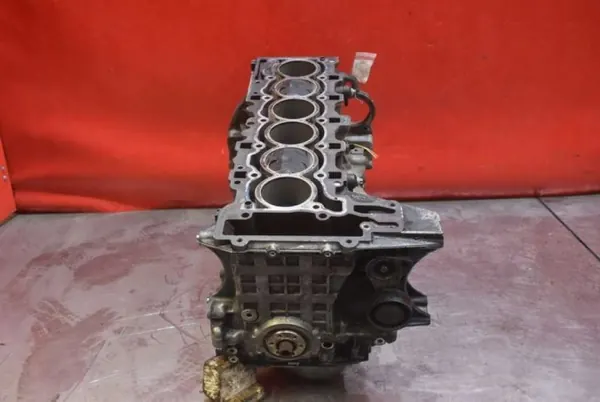Käytetty Moottorilohko Ala Kampiakseli BMW N52B25AF image 3
