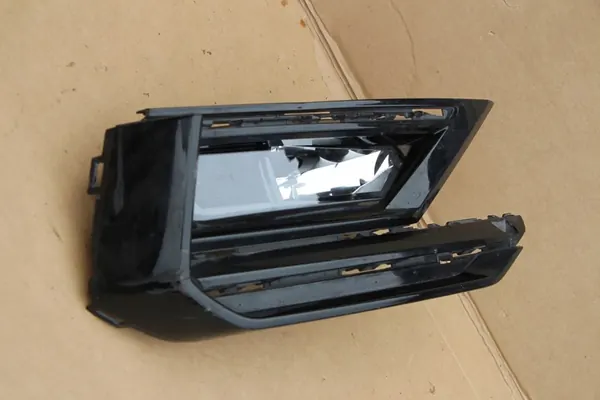 Griglia paraurti anteriore destra VW Tiguan II Allspace R Line image 3