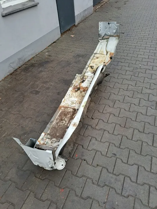 PODŁUŻNICA KABINY LEWA VOLVO FH 4 FH 5 EURO 6 image 3
