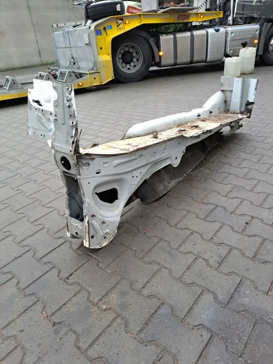 PODŁUŻNICA KABINY LEWA VOLVO FH 4 FH 5 EURO 6 image 5