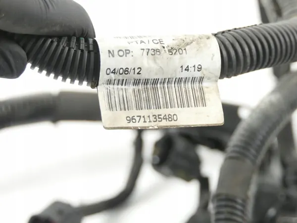 Harness Motor OEM 9678305680 para Peugeot 308 image 4