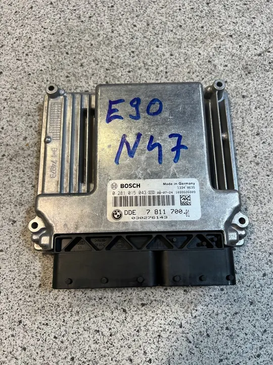 Módulo de Controle do Motor BMW N47 7811700 image 2