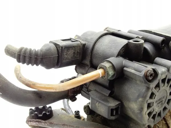 Suporte Compressor Suspensão Audi A6 C7 Allroad OEM 4G0616005C image 4