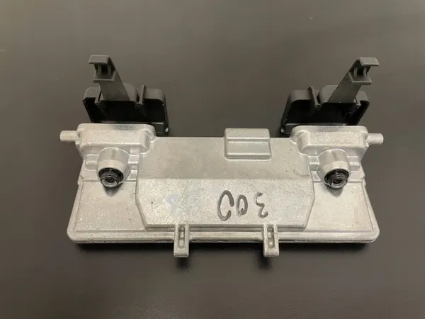 Cámara sensor asistente de carril Jaguar OEM KK83-19H406 image 2