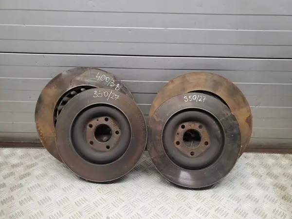 Audi Q8 2021 Remschijf & Remklauw Set OEM 4M0615601P image 7
