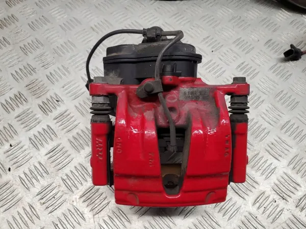 Audi Q8 2021 Remschijf & Remklauw Set OEM 4M0615601P image 8