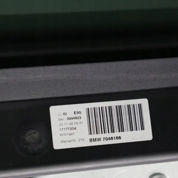 BMW E90 kattoluukun mekanismi OEM 54107157447 image 10