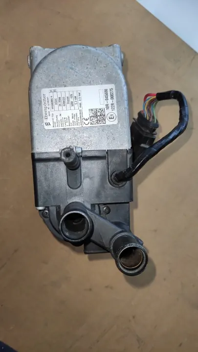 Webasto Eberspaecher Hydronic II D5WSC 252598 Käytetty image 10