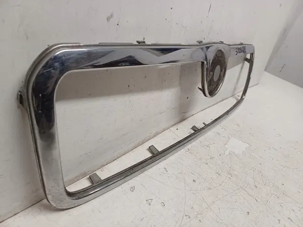 SKODA OCTAVIA 1 I 01-10 Front Grill Frame 1U0853661 image 3