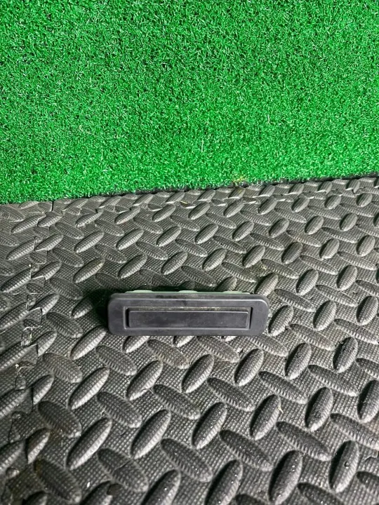 Botón apertura maletero OEM 50546578 para Alfa Romeo Giulia image 2