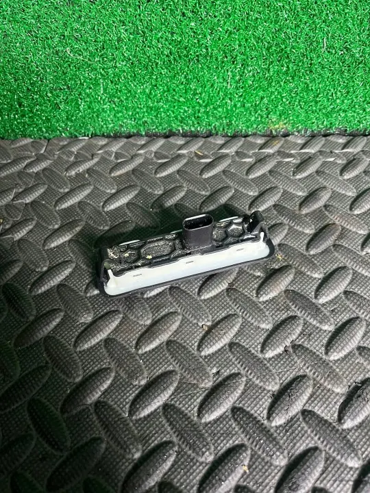 Botón apertura maletero OEM 50546578 para Alfa Romeo Giulia image 4