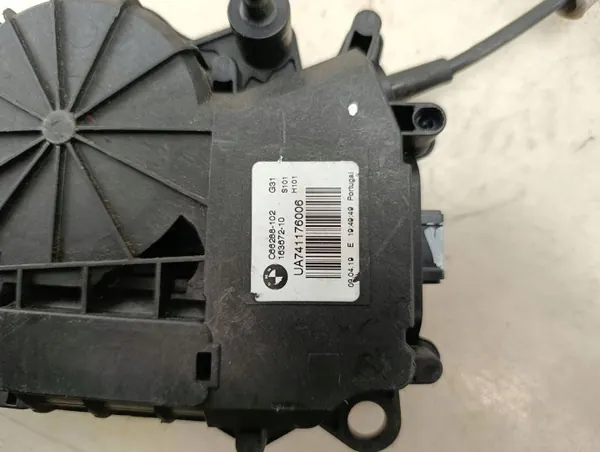 Actuador de maletero BMW UA741176006 para Serie 5 G31 image 5