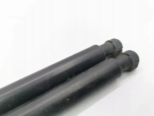 Mitsubishi Outlander 2013 Bakluckdämpare OEM 5802A375 image 9