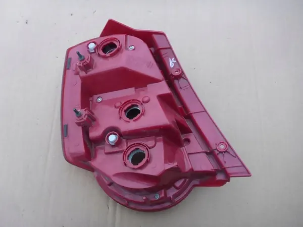 LÁMPARA TRASERA DERECHA CHEVROLET AVEO (T255) 2008-2011 image 6