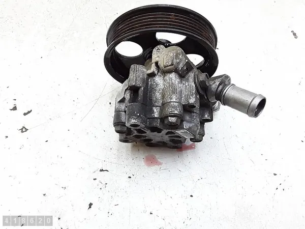 Bomba de direção Opel Insignia 2.0 CDTI Diesel 2013 OEM 55563329 image 3