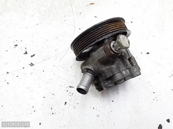 Bomba de direção Opel Insignia 2.0 CDTI Diesel 2013 OEM 55563329 image 4