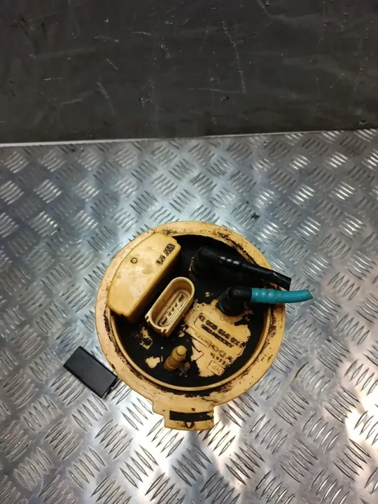 Bomba de Combustível VW Golf V Plus 2.0TDI image 4