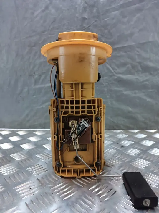 Bomba de Combustível VW Golf V Plus 2.0TDI image 7