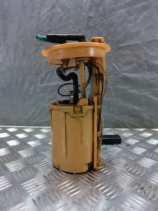 Bomba de Combustível VW Golf V Plus 2.0TDI image 8