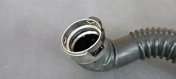 Intercooler luchtpijp MERCEDES A-KLASA W176 1.5 CDI A2465200401 image 4