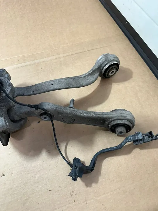 Fram vänster styrled Mercedes C W205 image 7