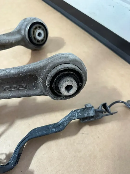 Fram vänster styrled Mercedes C W205 image 8