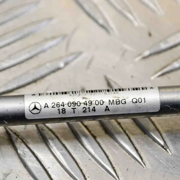 Mercedes-Benz C W205 2018 Tuyau de remplissage d'huile image 6