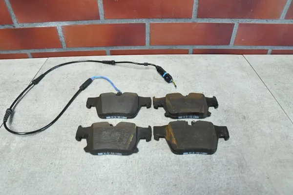 Jarrupalat takana OEM 662358389 BMW 5/7/X3 image 2