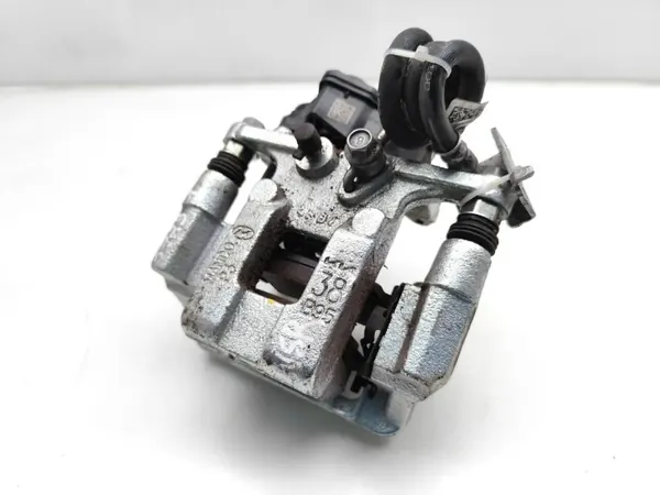 Pinza de freno trasera Hyundai Kona OEM BC610A3000C image 9