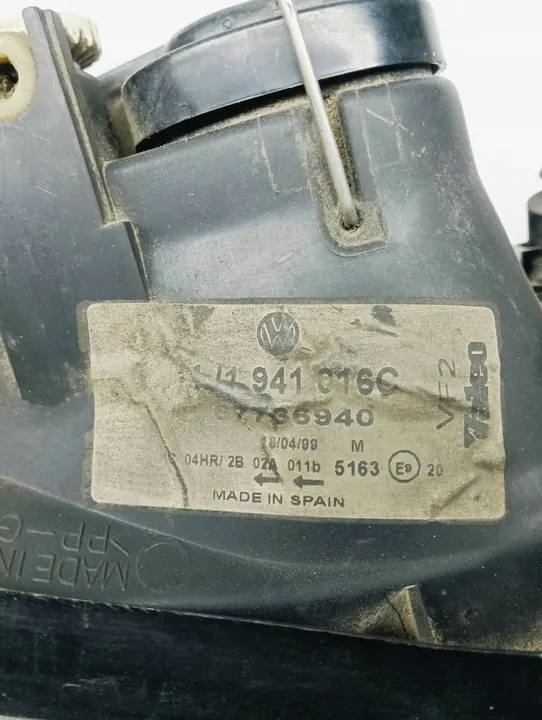 Farol Dianteiro Direito VALEO Volkswagen Golf IV 1.9 TDI image 3