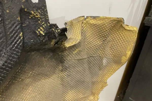 Moottorin kansi MERCEDES-BENZ CLK (C209) A2035201823 image 5