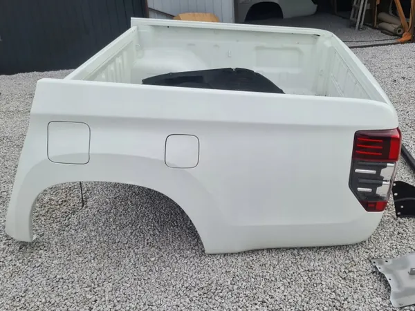 Mitsubishi L200 achter rechter spatbord OEM Paka burta błotnik wanna image 4