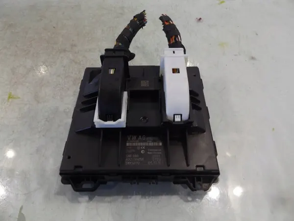Módulo de control IBIZA IV OEM 6R0937086H - Usado image 2