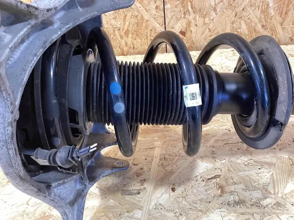 Parti di sospensione anteriore PORSCHE MACAN (95B) 95B413031G image 3