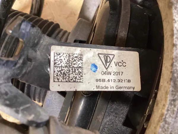 Parti di sospensione anteriore PORSCHE MACAN (95B) 95B413031G image 7