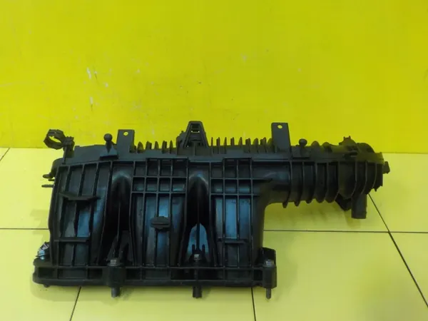 BMW B38 Insugningsgrenrör OEM 7632436 - Begagnad image 2