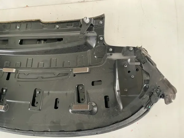 BMW 3 E93 Cabrio Katonpeite Hylly OEM 54377180216 image 5