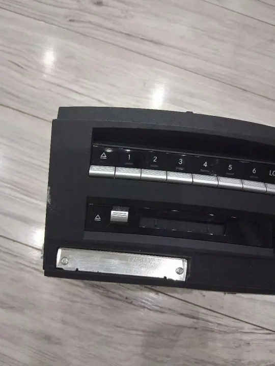 CD-vaihtaja Mercedes-Benz S-luokka W221 OEM A2219003800 image 3